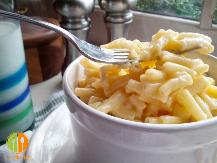 4-ingredient stove-top mac and cheese that uses only all-natural cheddar cheese